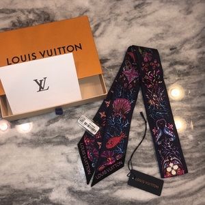 Authentic Louis Vuitton Sea of Love Bandeau NWT